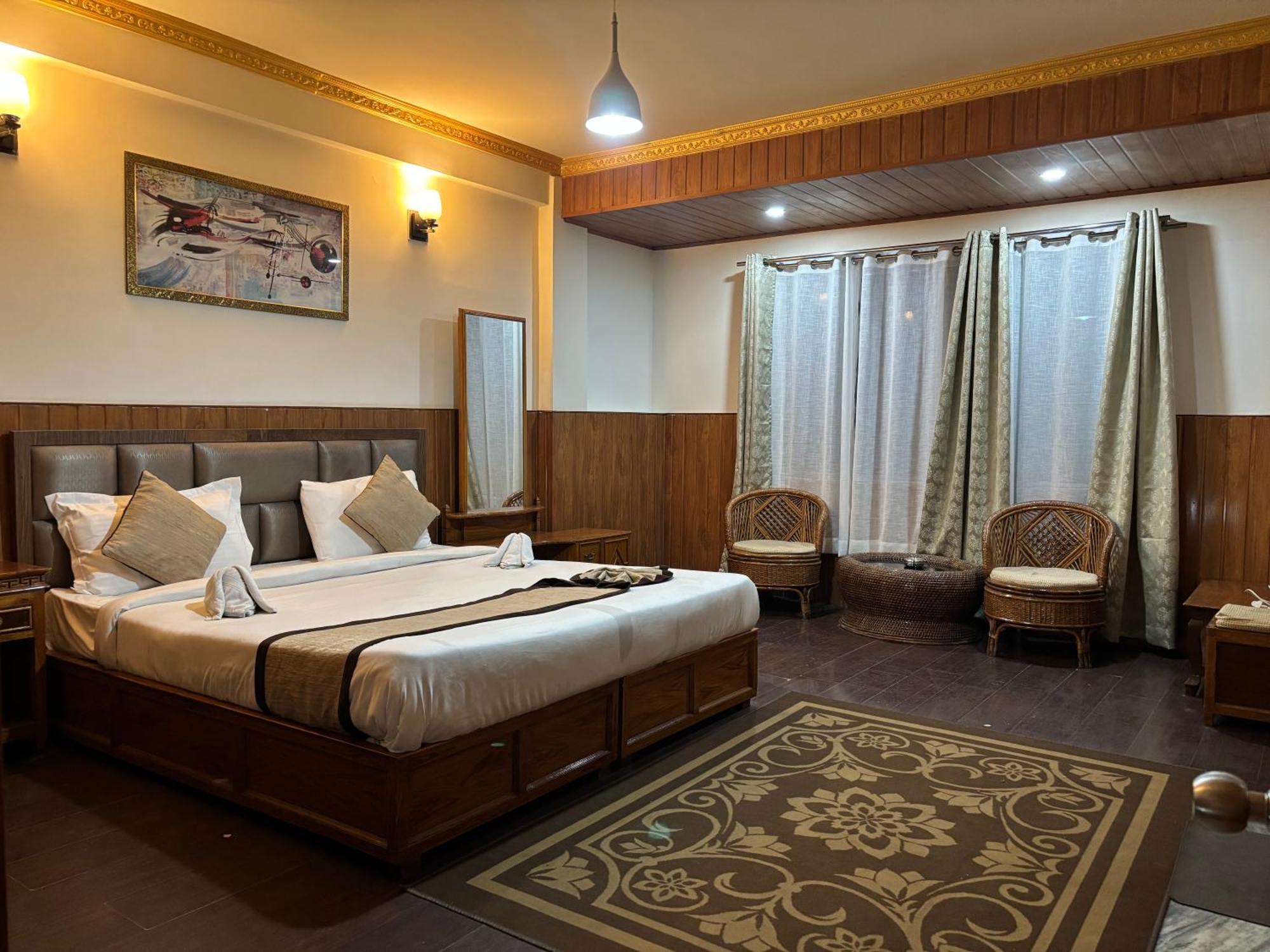 Hotel Kasturi Palace & Restaurant Darjeeling Darjeeling  Eksteriør billede