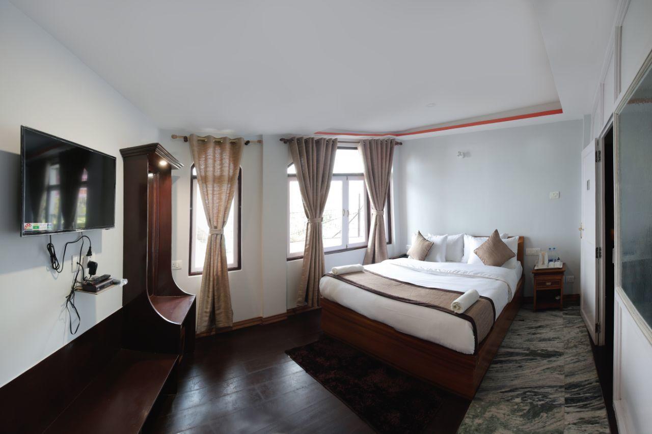Hotel Kasturi Palace & Restaurant Darjeeling Darjeeling  Eksteriør billede